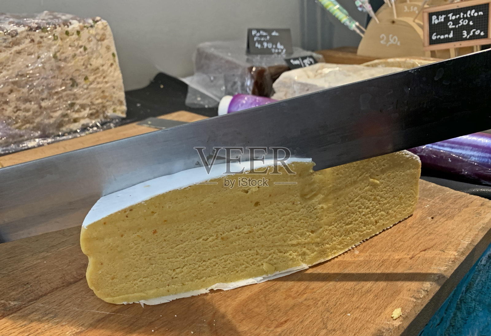 切片新鲜牛轧糖照片摄影图片