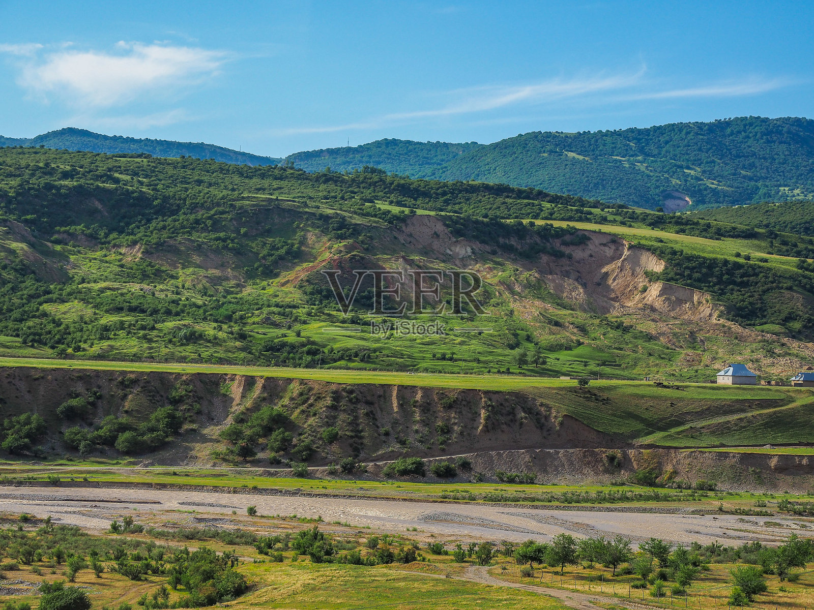 天山山脉，吉尔吉斯斯坦照片摄影图片
