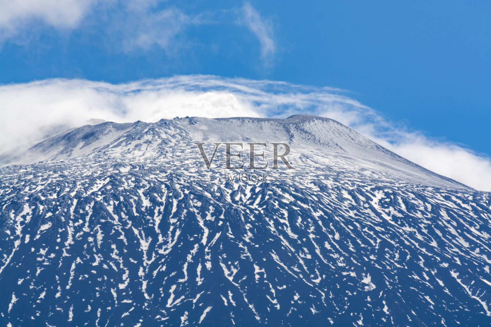 意大利西西里岛东海岸的危险活跃成层火山埃特纳火山照片摄影图片