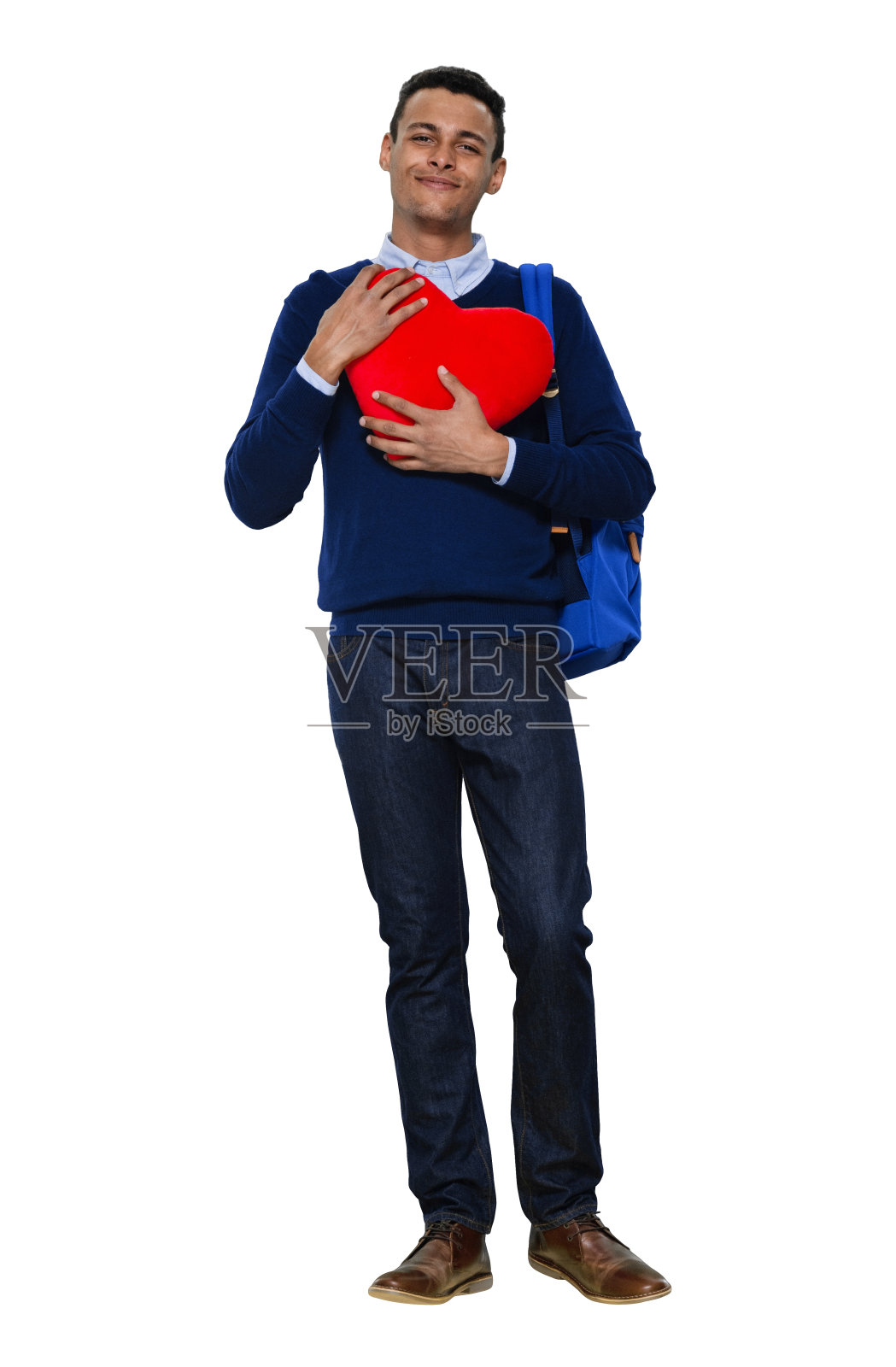 非洲裔年轻男性穿着裤子站在白色背景前照片摄影图片