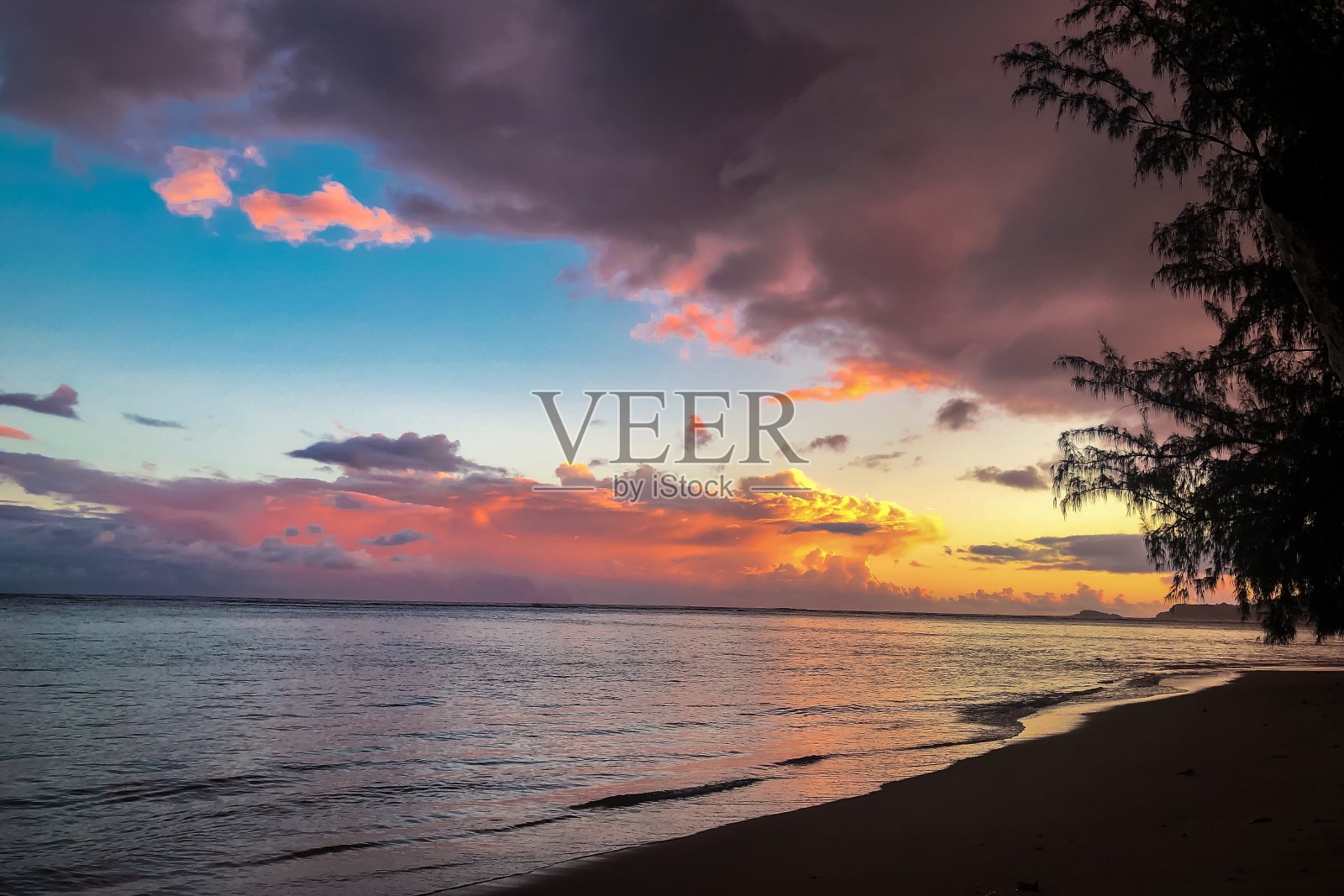 冰冻果子露的天空照片摄影图片