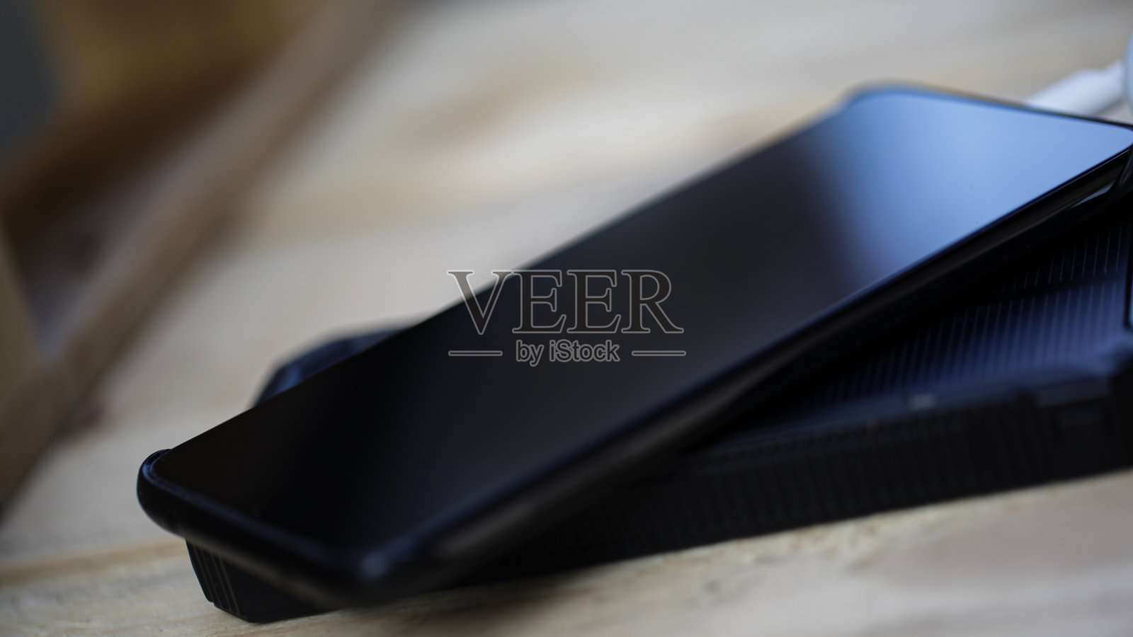 智能手机充电分享照片摄影图片