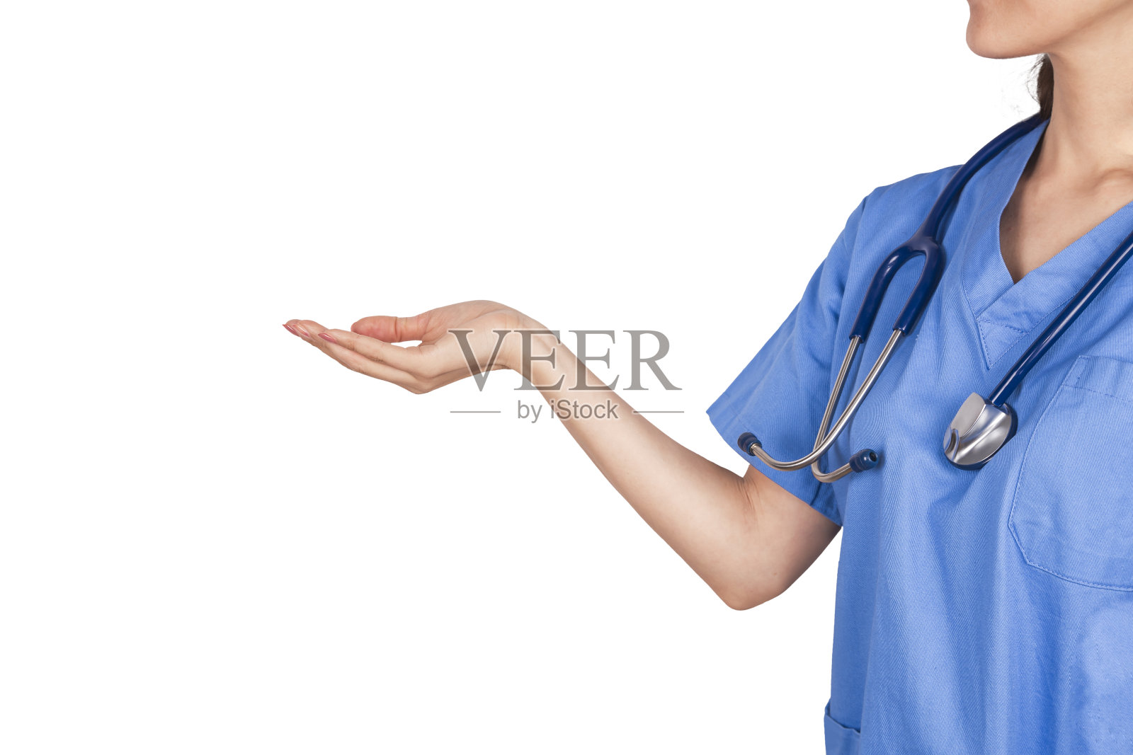 在白色黑板上拿着并展示某物的医生照片摄影图片