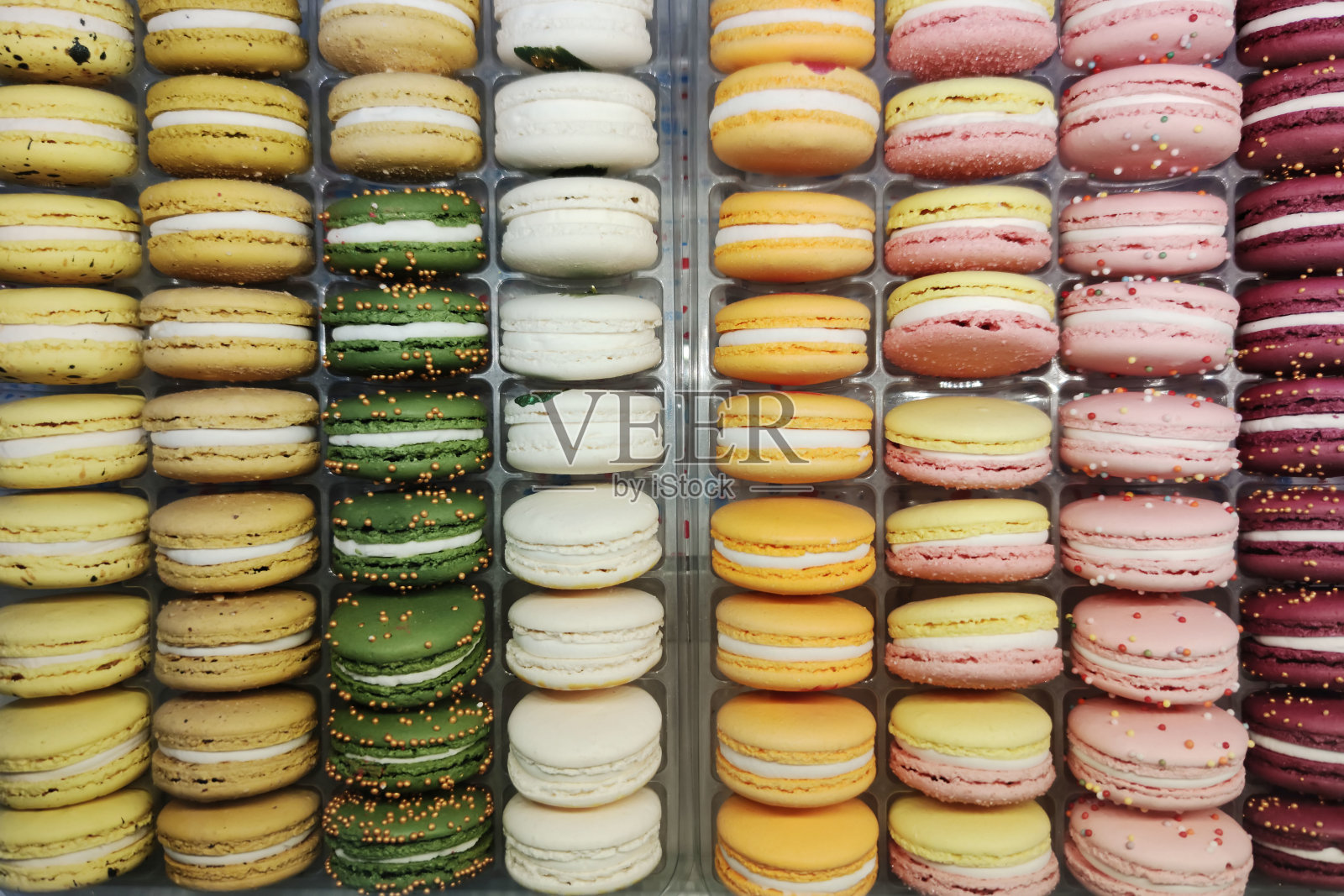 蛋白杏仁饼干蛋糕照片摄影图片