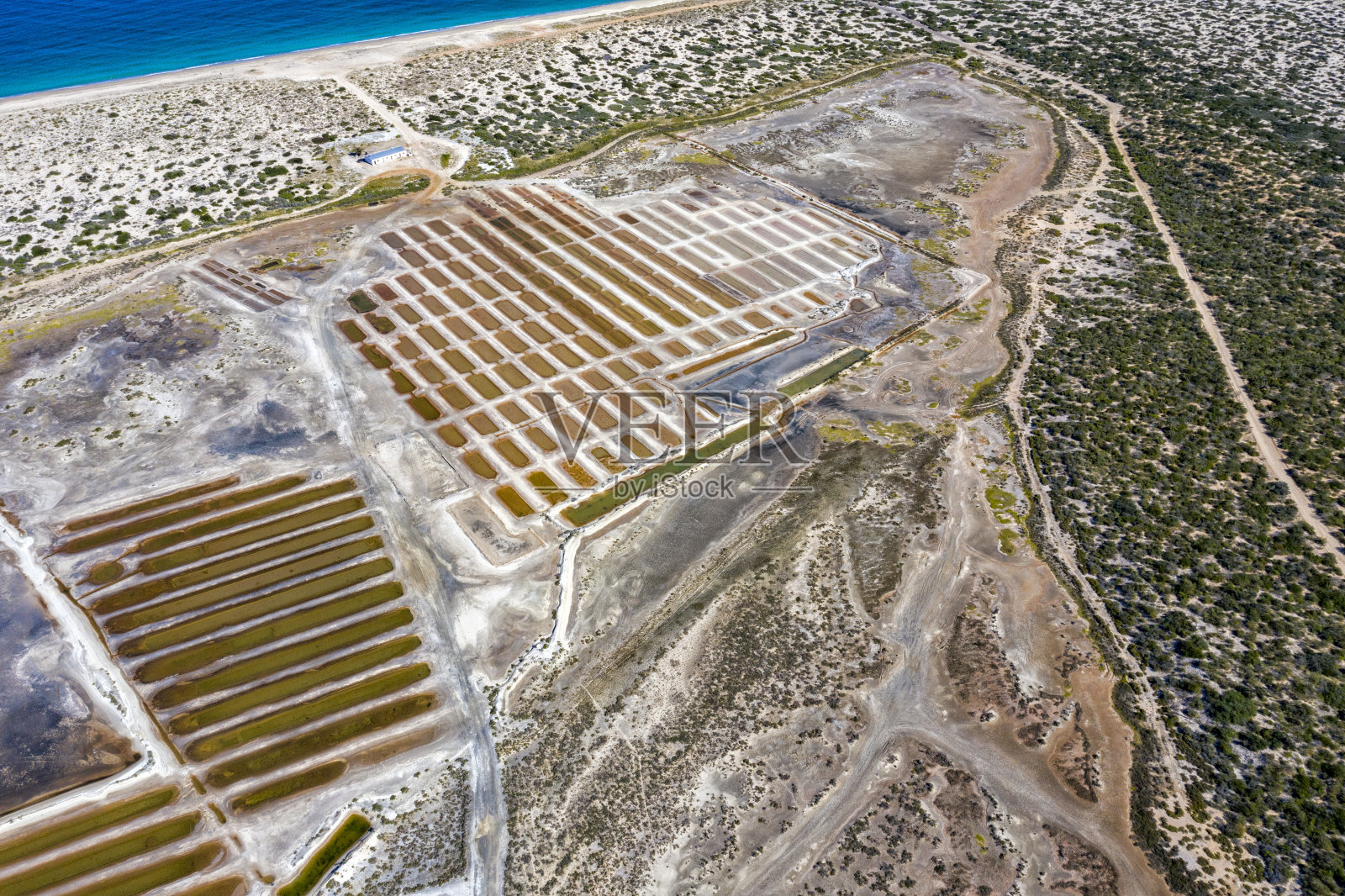 海盐盐厂鸟瞰图照片摄影图片