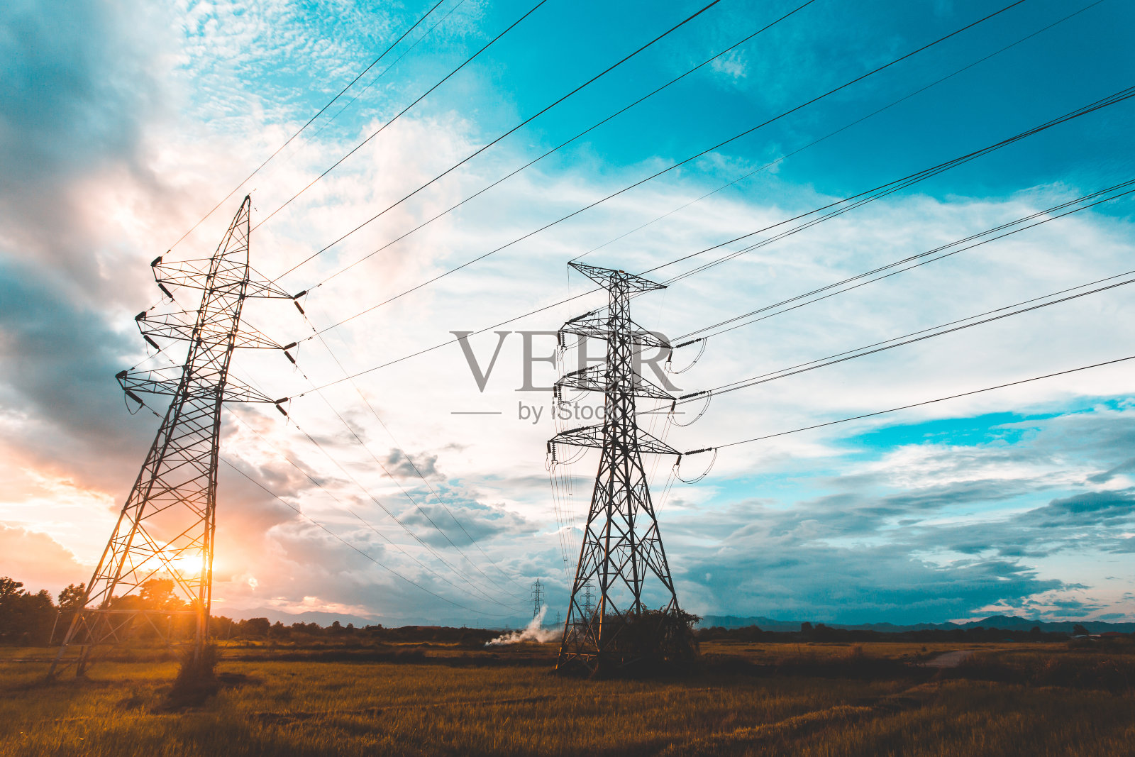 剪影高压电杆结构照片摄影图片