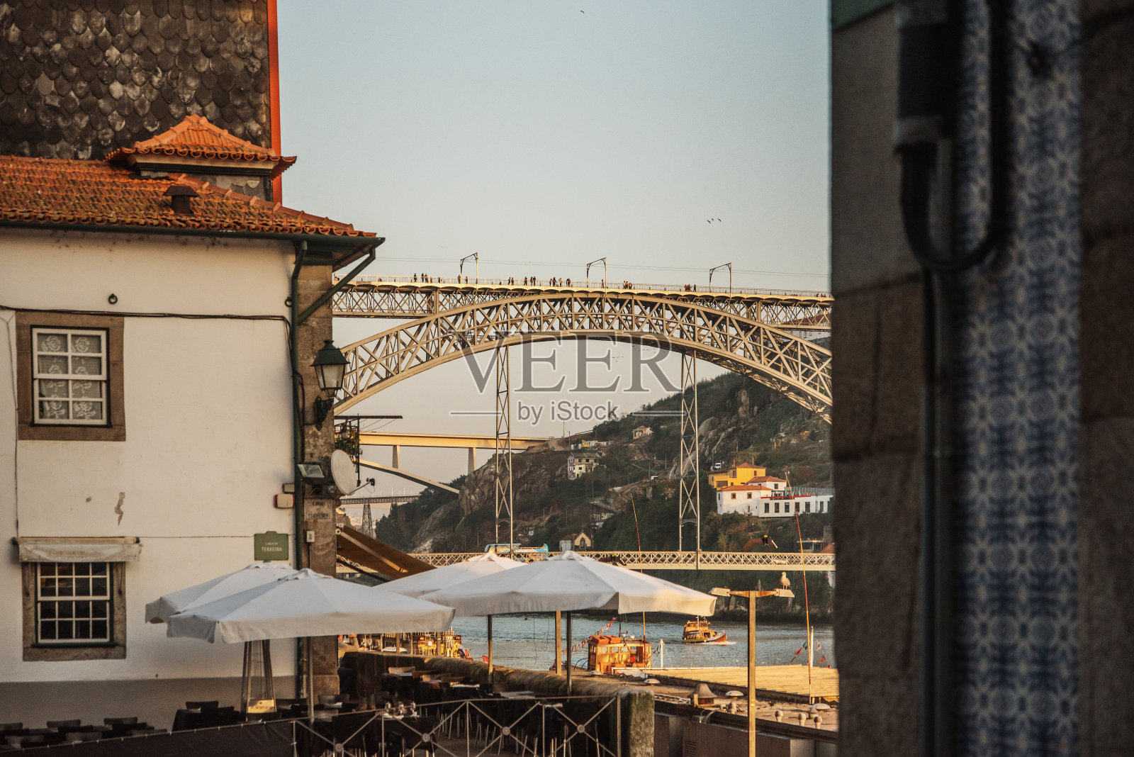 葡萄牙波尔图的街道照片摄影图片