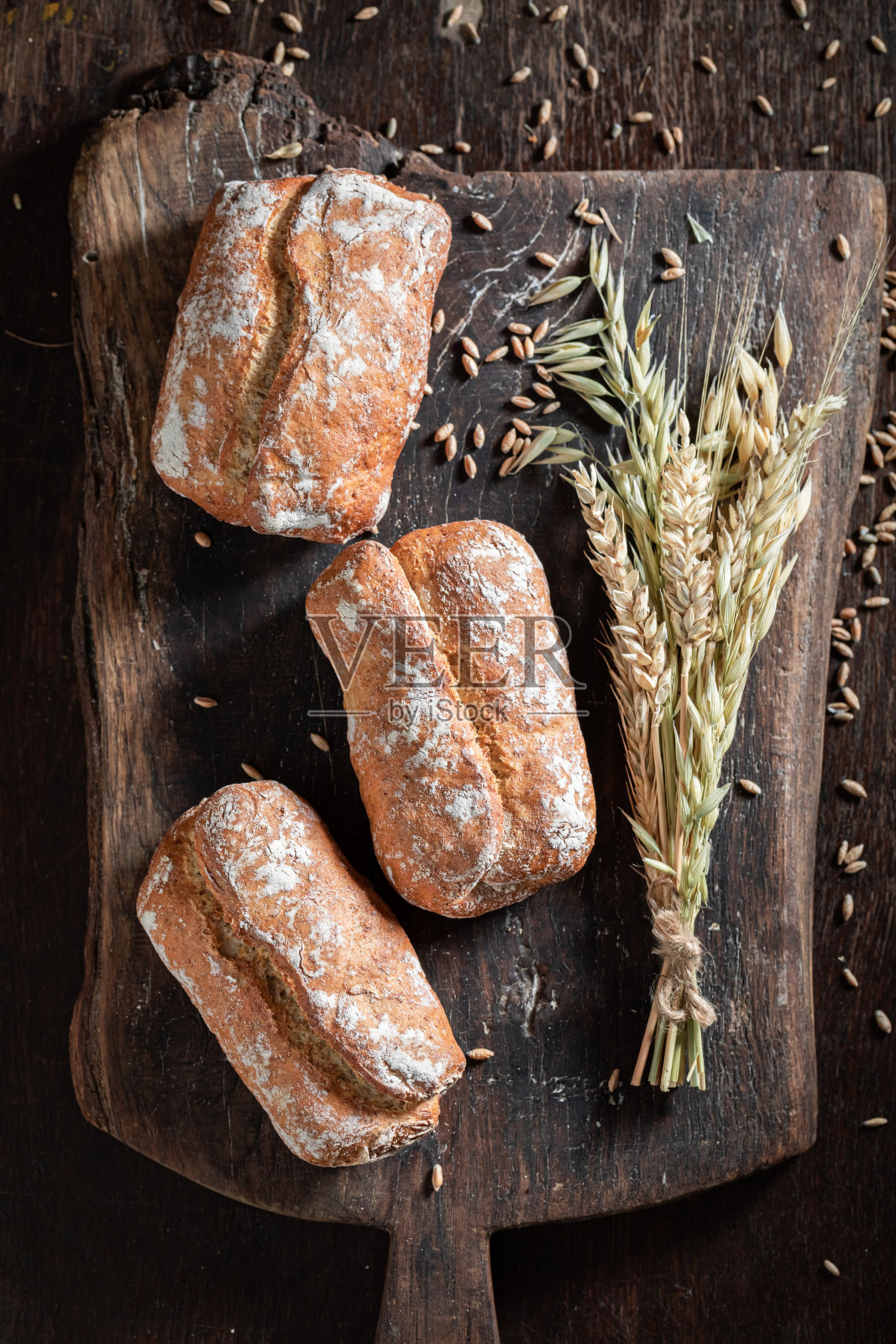 美味麦穗卷照片摄影图片