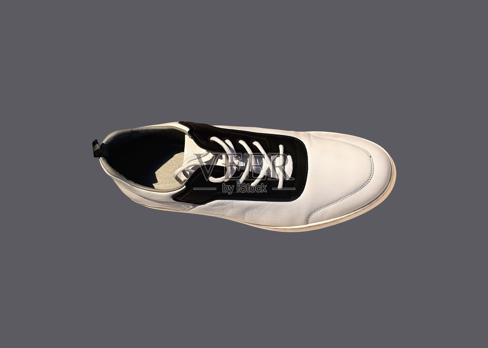 运动型白色cross-shoe照片摄影图片