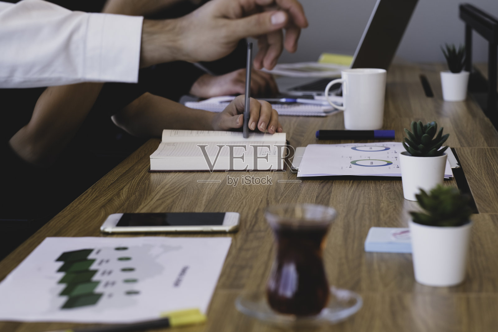 科技商务日照片摄影图片