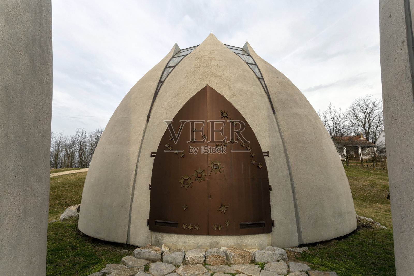 和解教堂，匈牙利。照片摄影图片