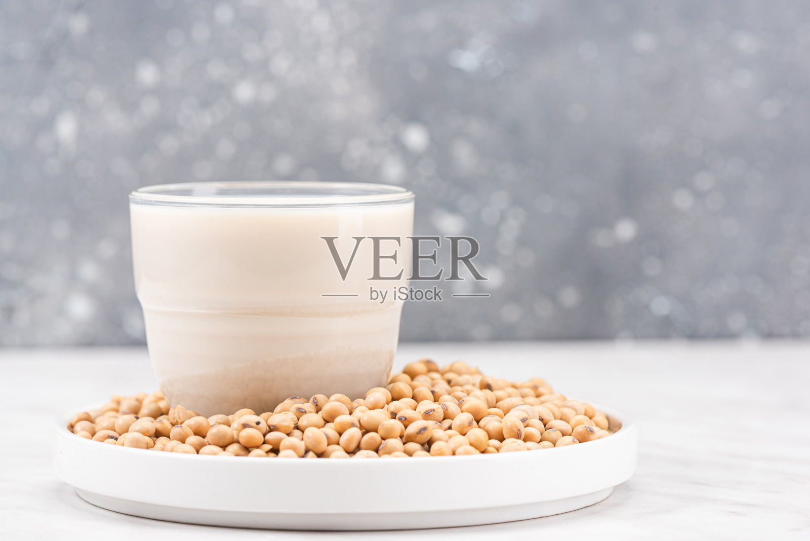 替代非乳制品大豆或豆奶。饮食及营养概念照片摄影图片