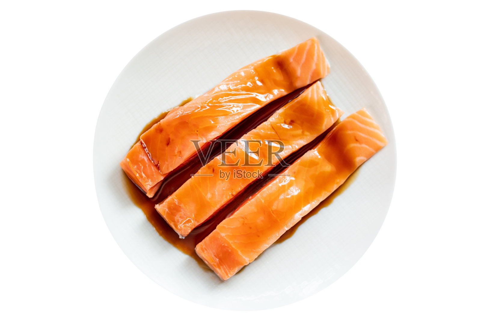 生鲑鱼淋酱照片摄影图片