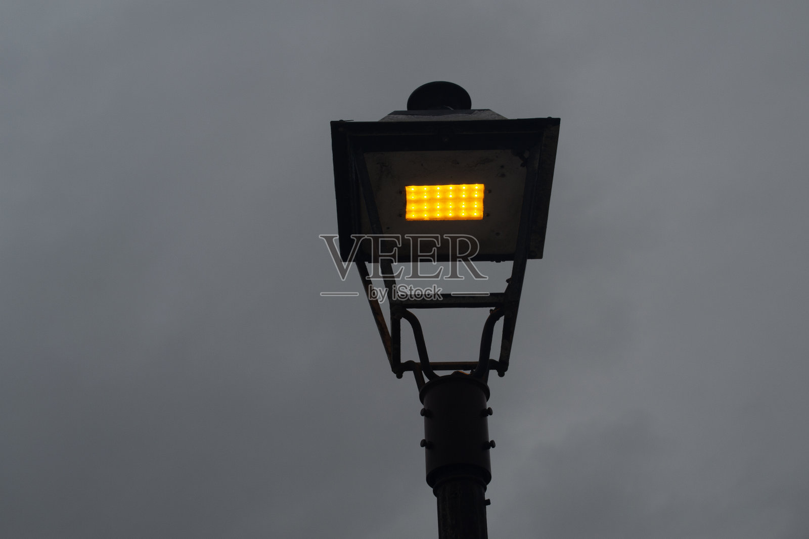 街道的灯光照片摄影图片