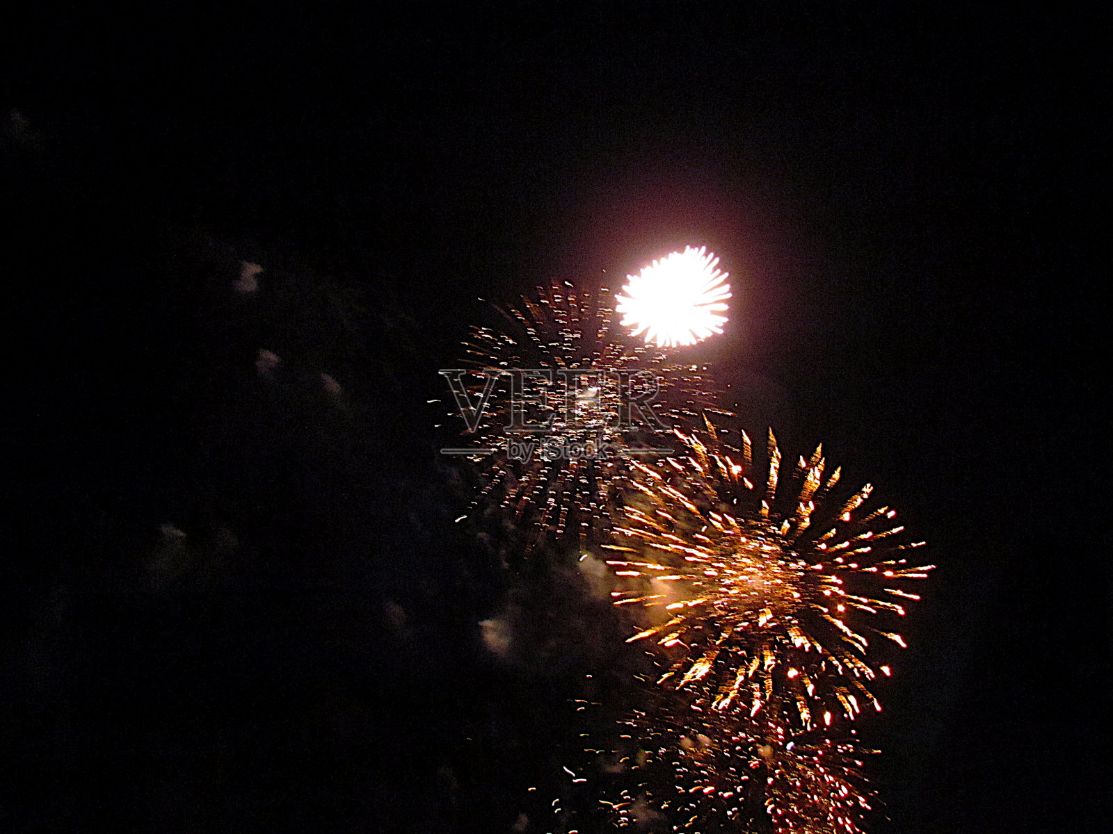 普拉亚格兰德的新年焰火照片摄影图片