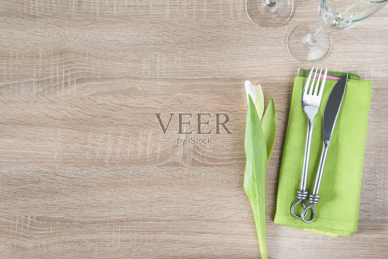 漂亮的餐桌摆设照片摄影图片