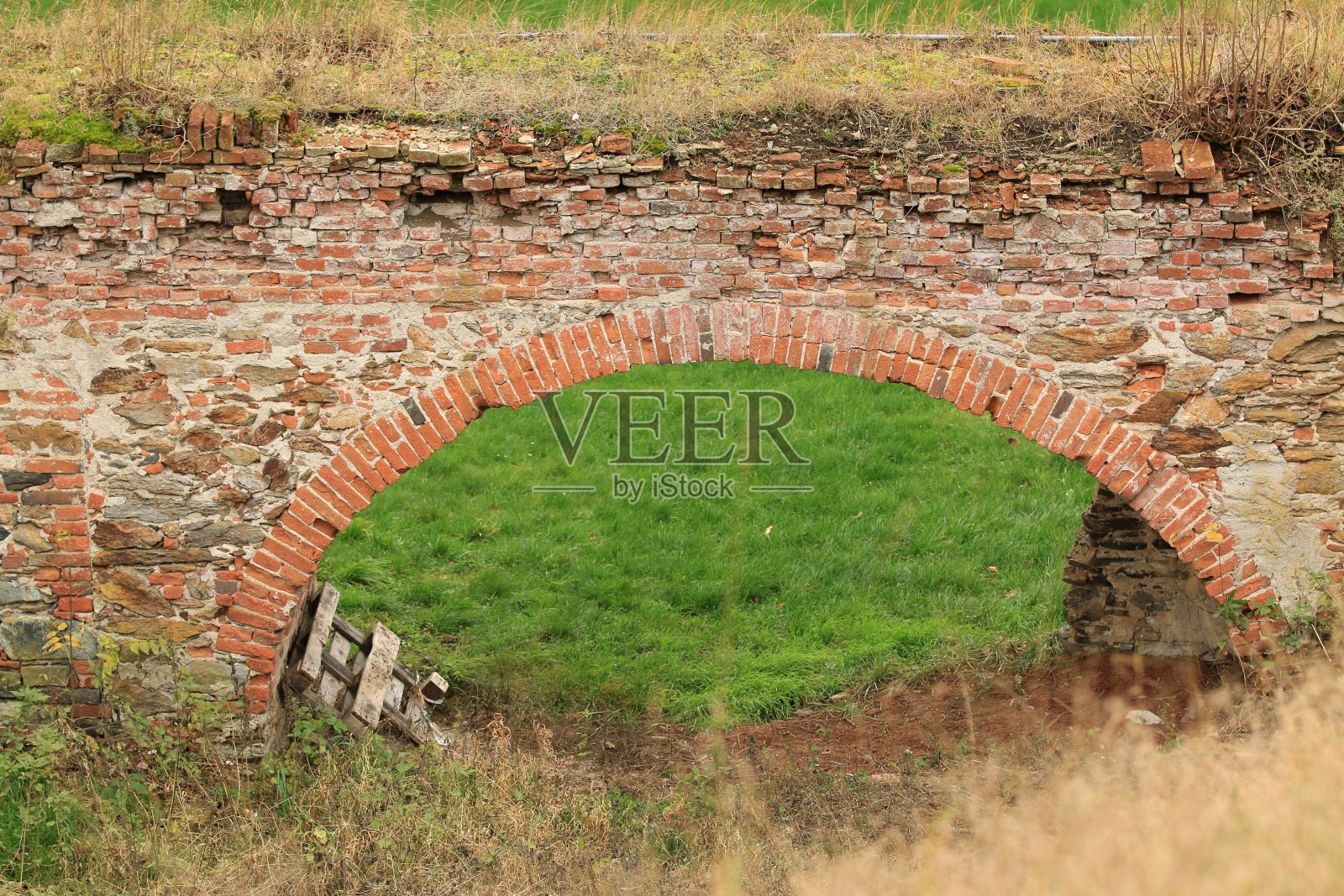 维也纳诺伊斯特德运河大桥照片摄影图片
