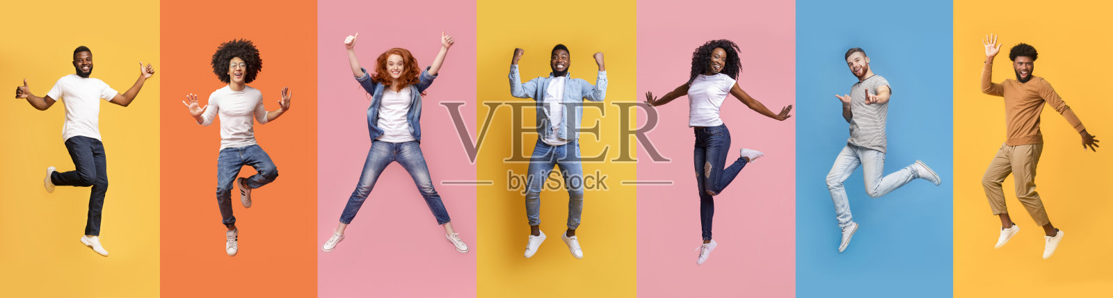 彩色背景上的跳跃的多国人在空中拼贴，全景照片摄影图片