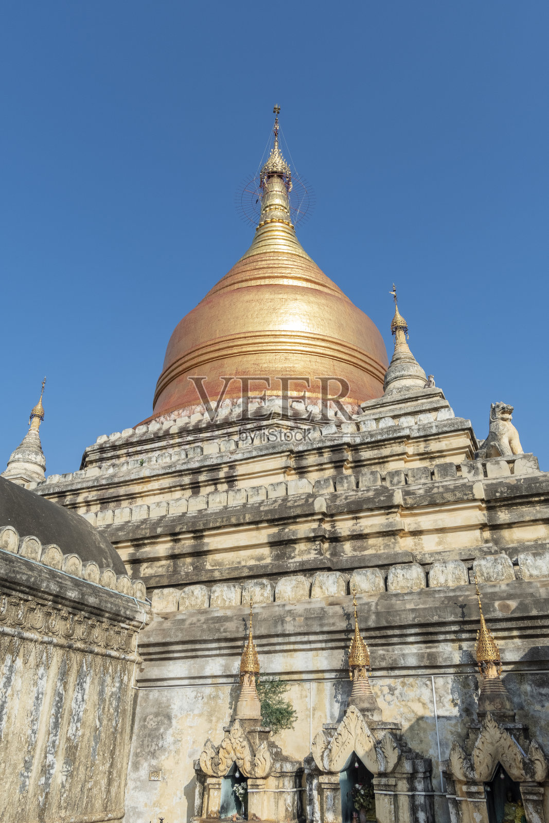 蒲甘宝塔尖顶照片摄影图片