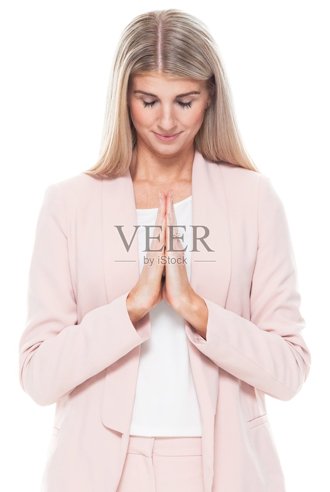 白人女性商务人士站在前面的白色背景穿着智能休闲照片摄影图片