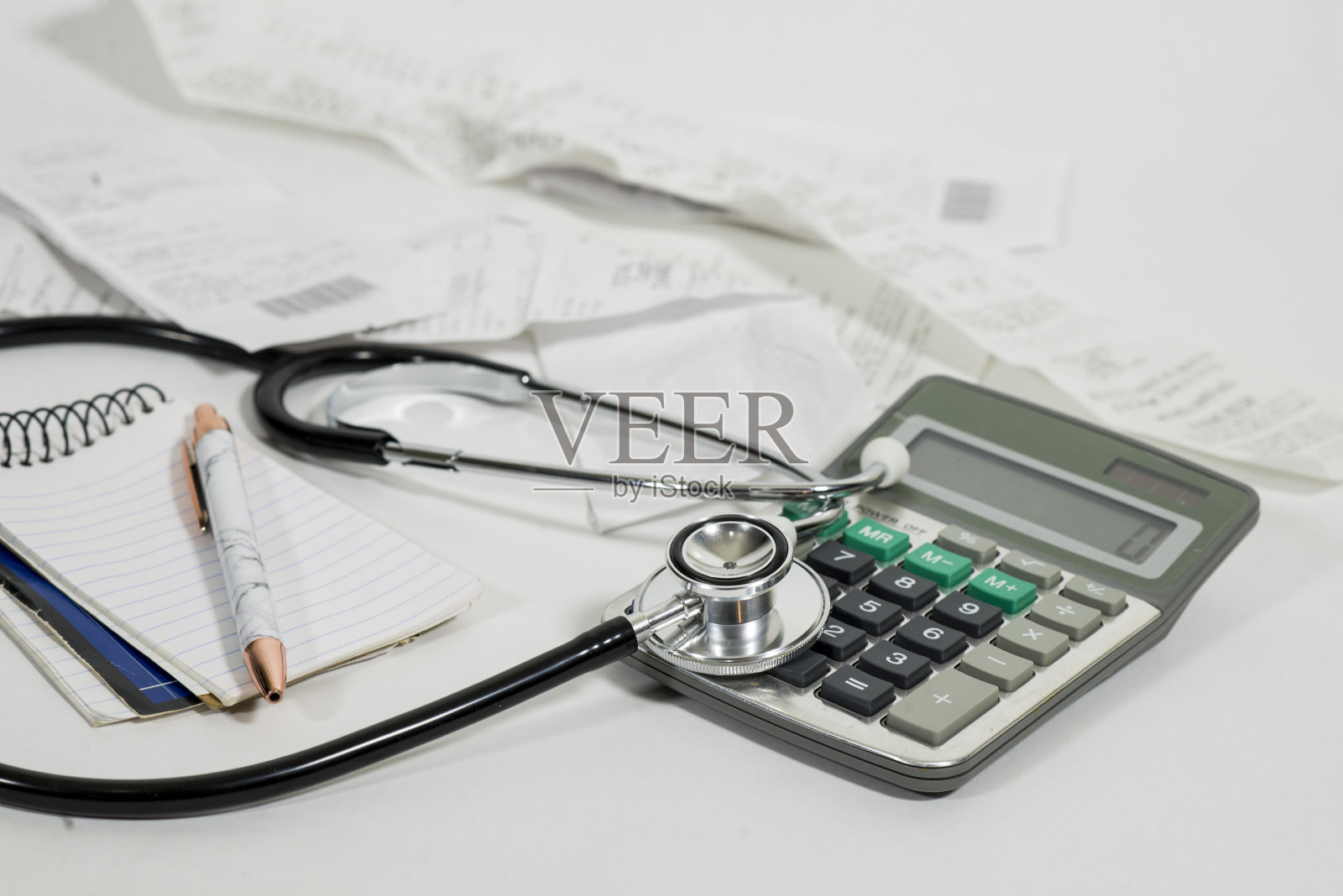 医疗保险费用照片摄影图片