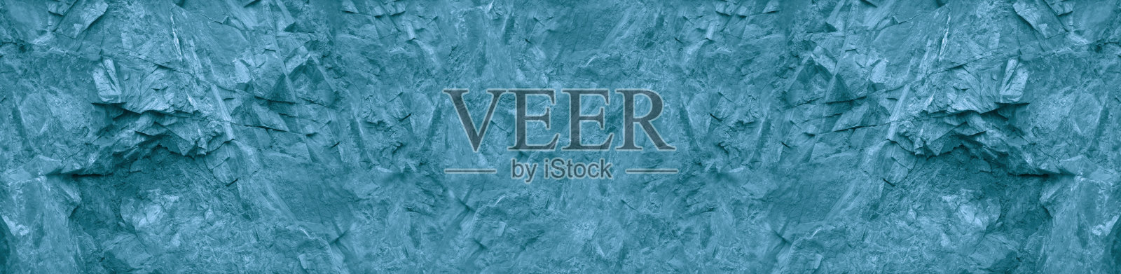 蓝绿色抽象背景。色调单色纹理的山。照片摄影图片