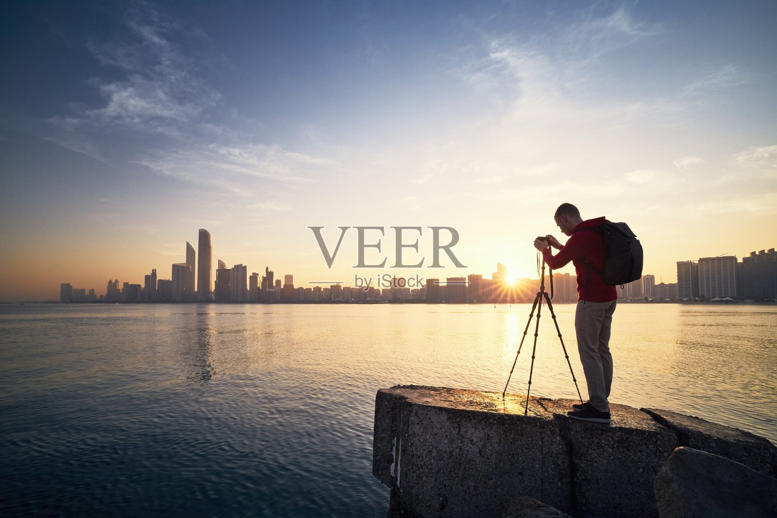 日出时分的摄影师照片摄影图片