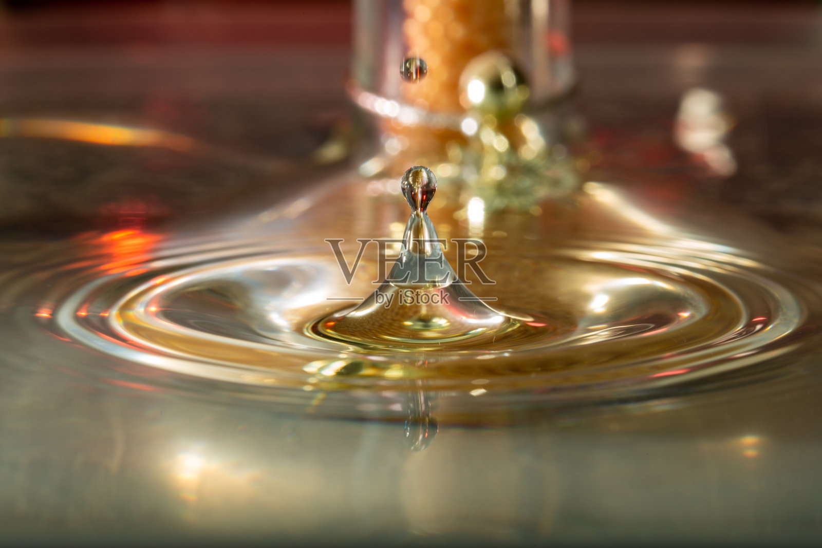 跳跃的下降照片摄影图片