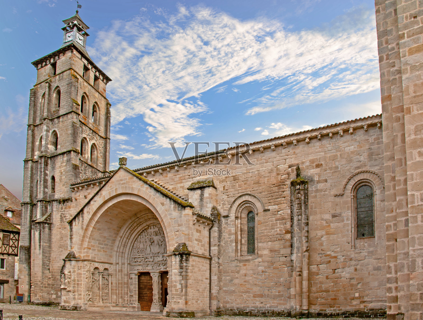 Beaulieu-sur-Dordogne。圣彼得大教堂。科雷。新阿基坦照片摄影图片