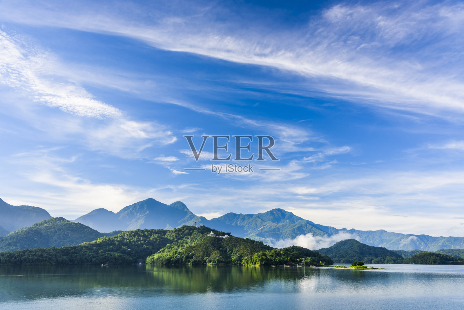 亚洲台湾的日月潭风光。照片摄影图片