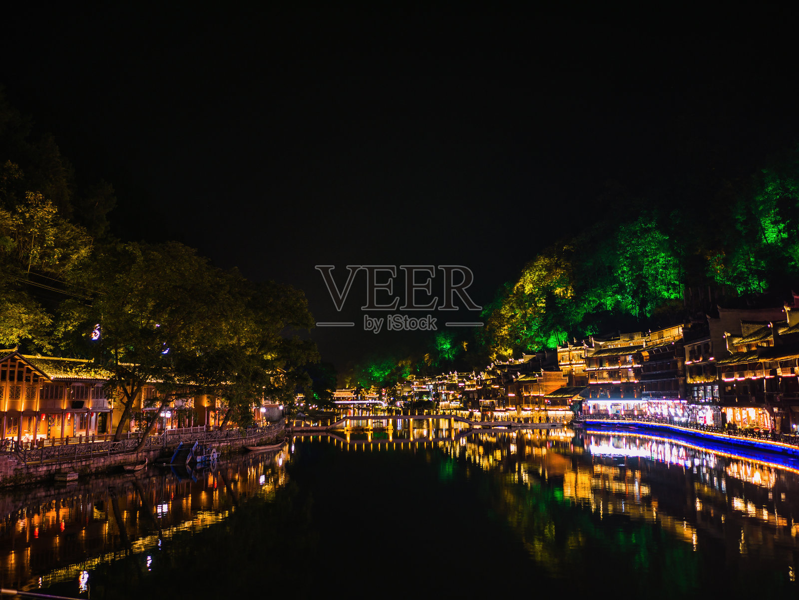 凤凰古城或凤凰县是湖南省的一个县照片摄影图片