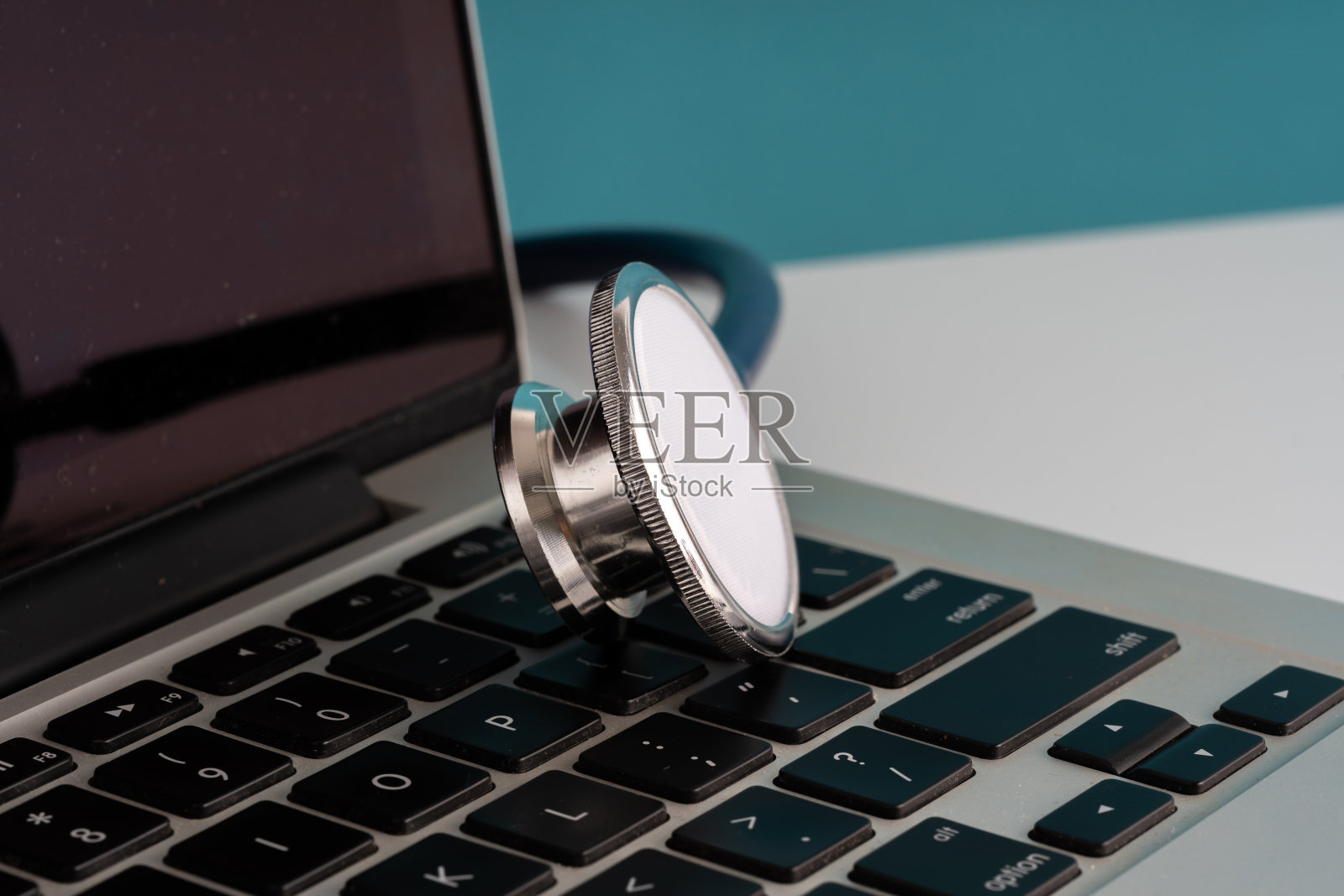 听诊器和笔记本照片摄影图片