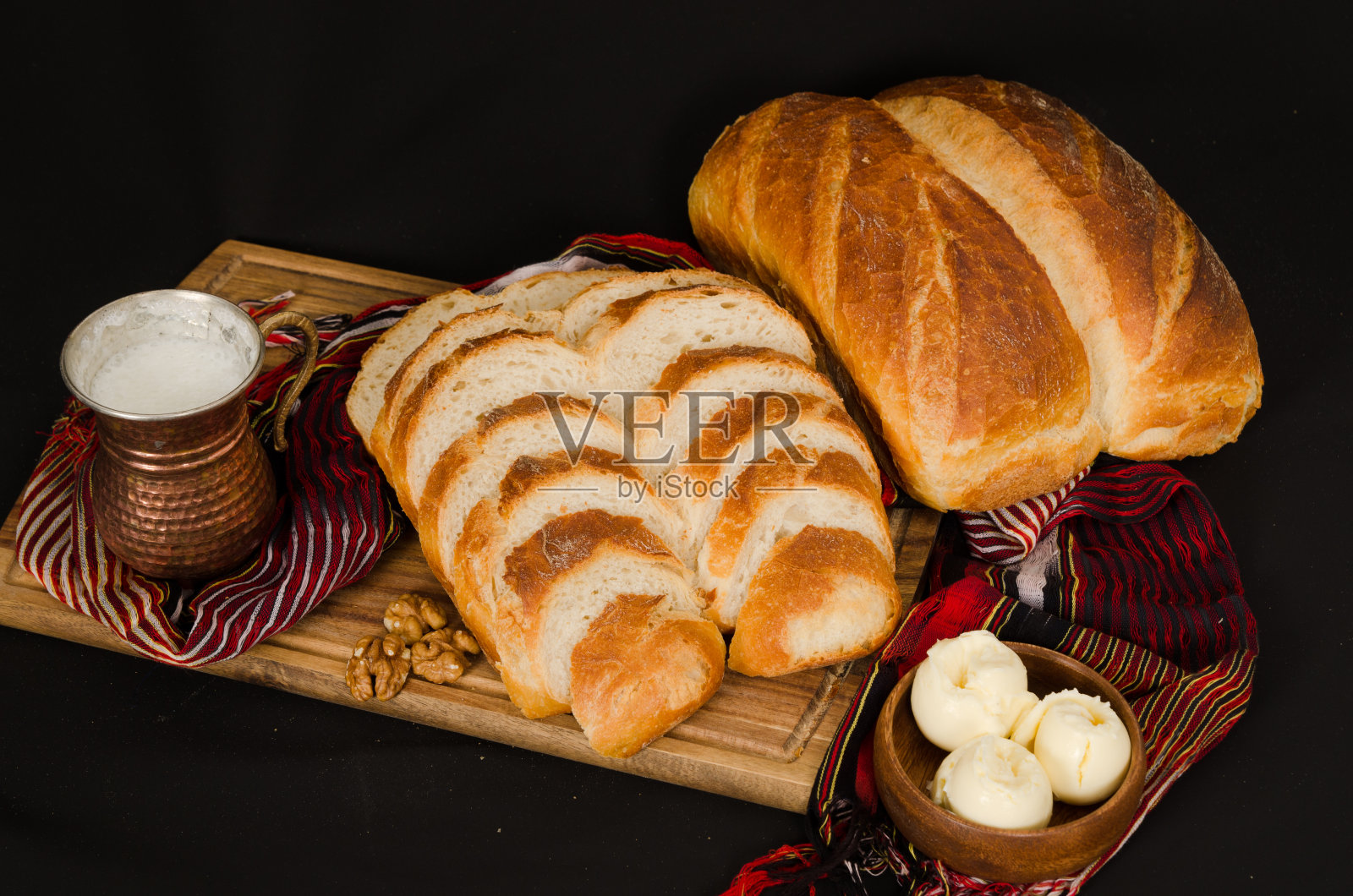 土耳其菜中的面包种类照片摄影图片