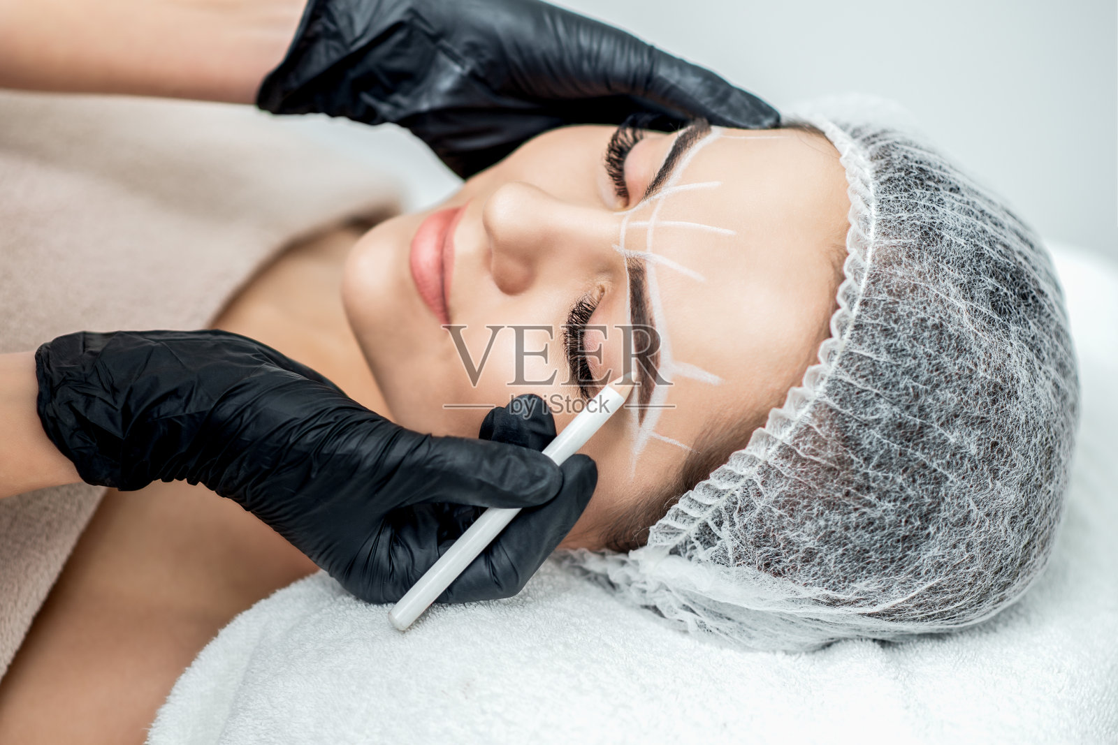 眉毛永久化妆。照片摄影图片