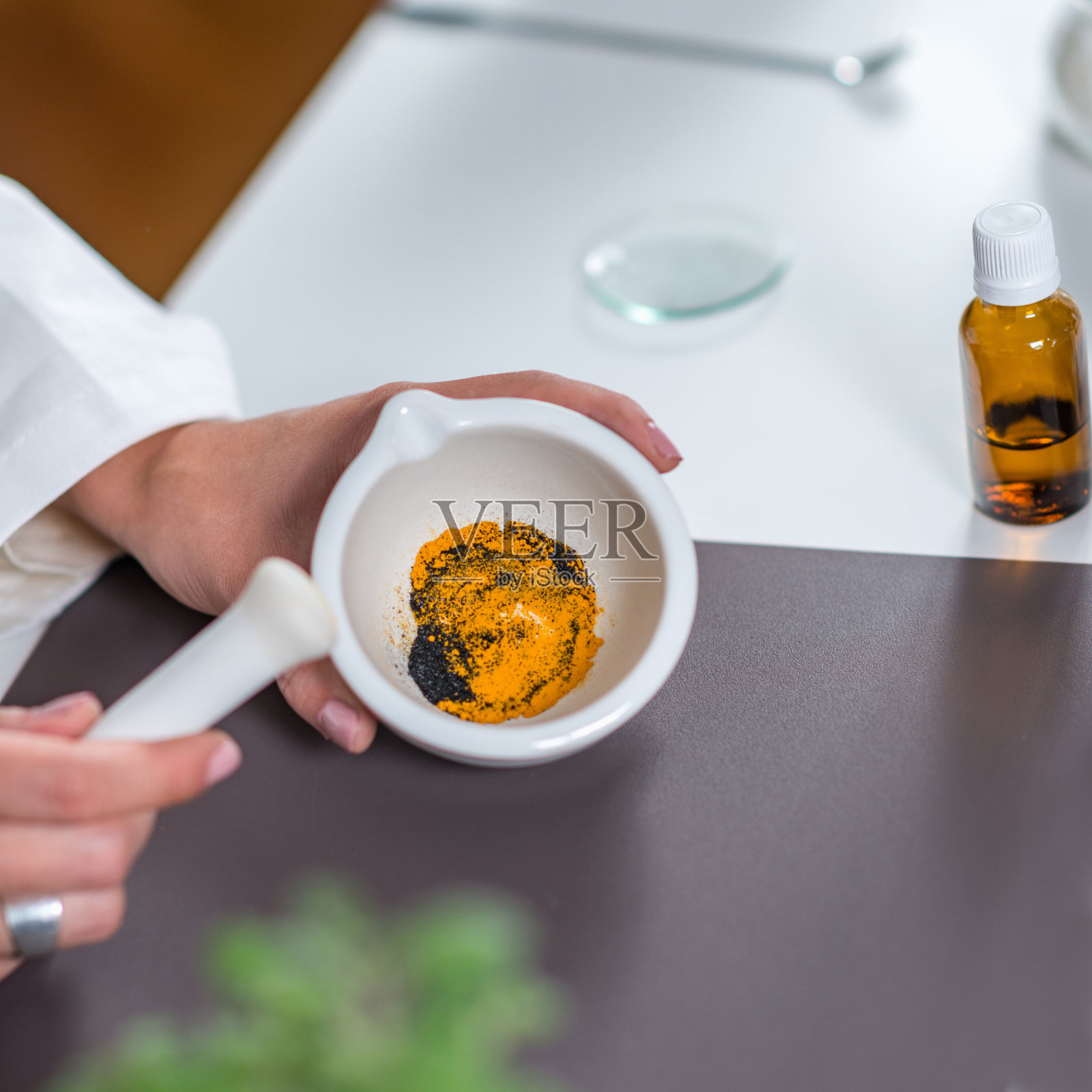 顺势疗法实验室。照片摄影图片