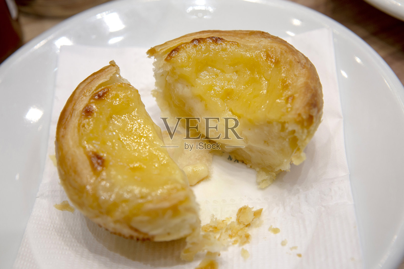 葡萄牙蛋挞粉彩纳塔或贝伦。照片摄影图片