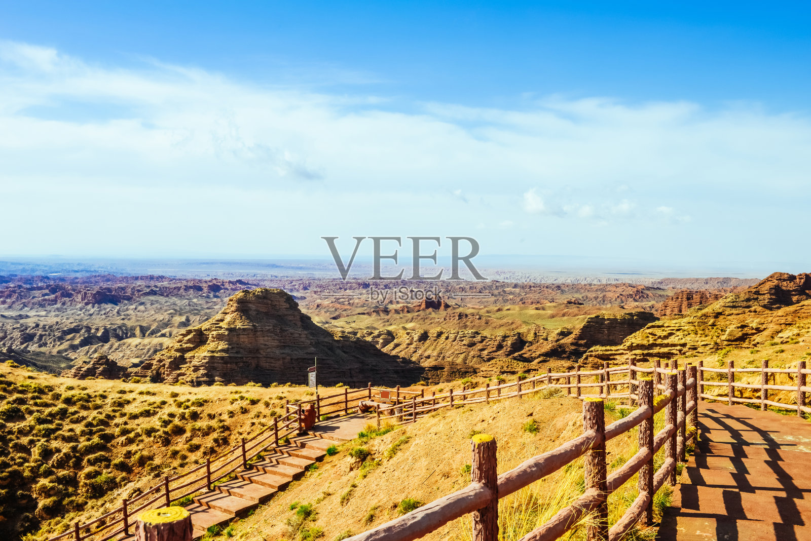 平山湖谷景观照片摄影图片