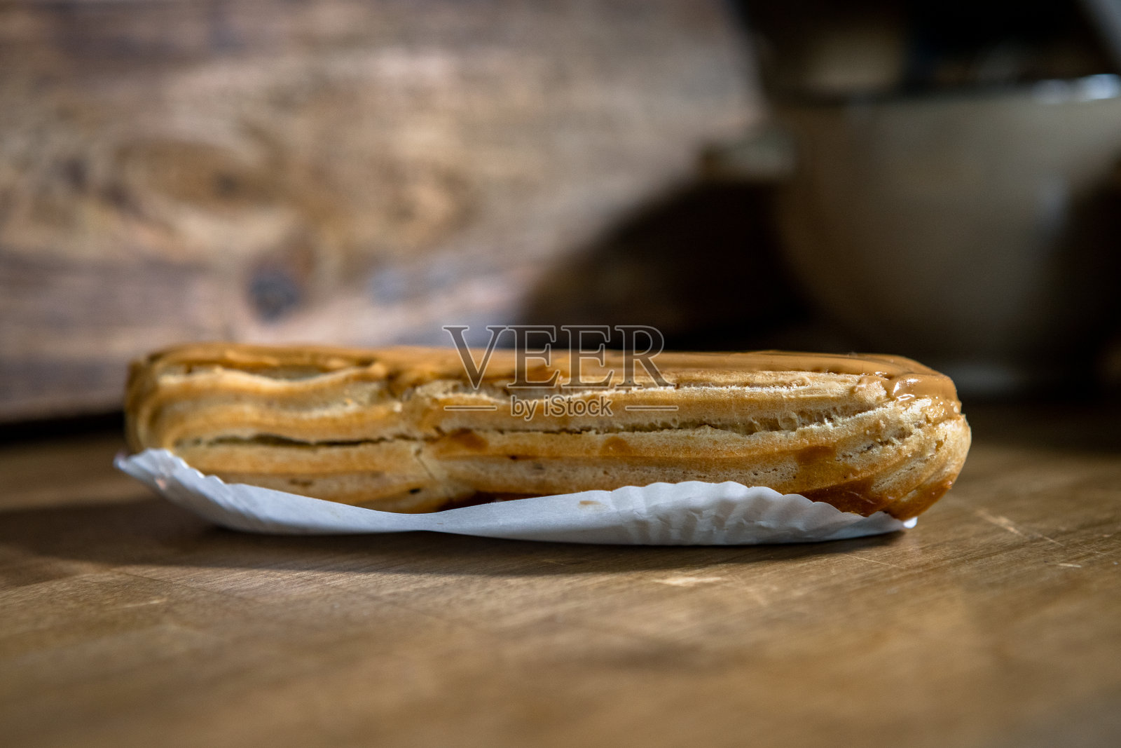 咖啡馆的闪电照片摄影图片