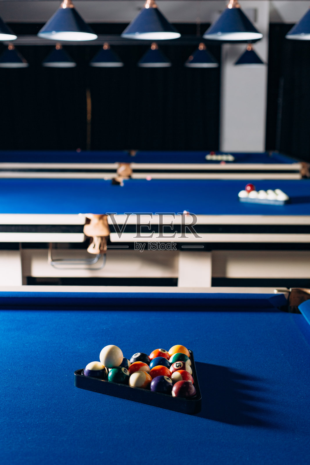 台球蓝色的桌上球提示游戏运动照片摄影图片