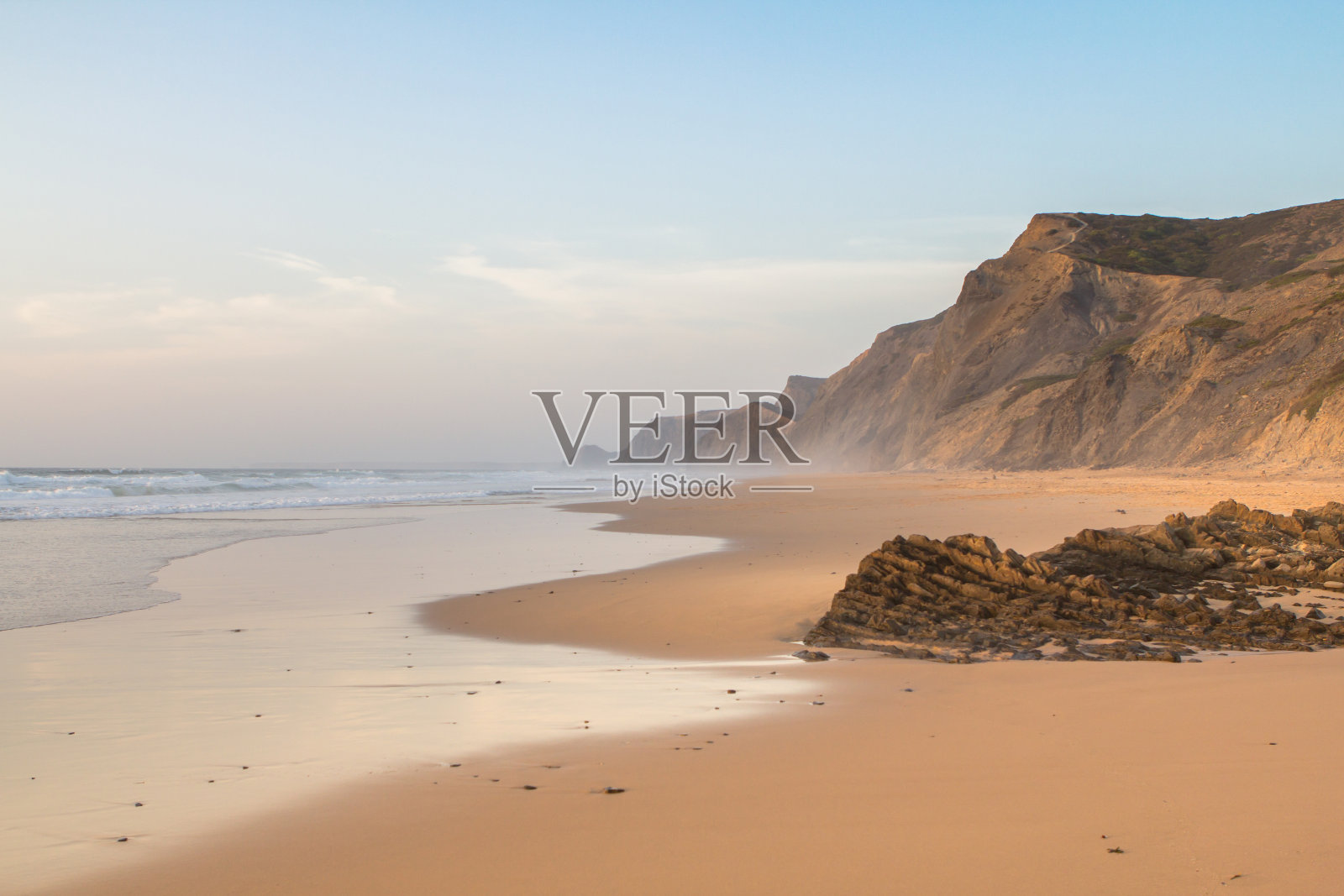 葡萄牙阿尔加维科多马海滩照片摄影图片