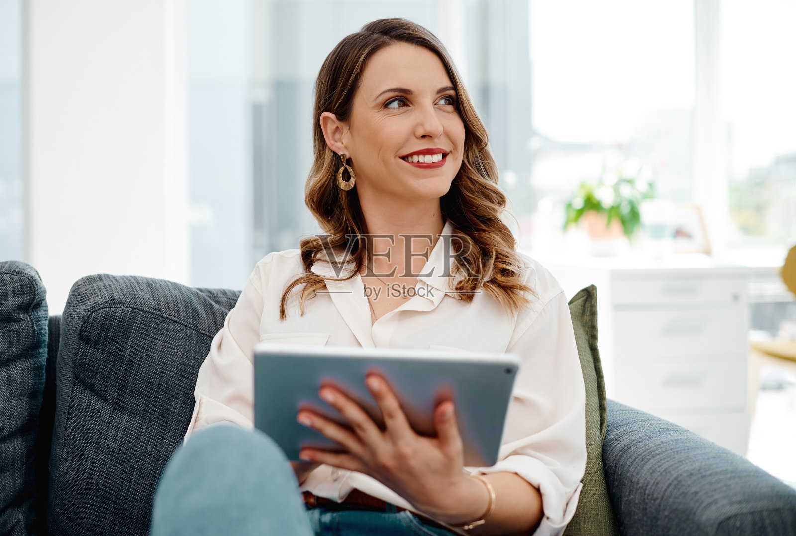 她只是从网上得到了一些灵感照片摄影图片