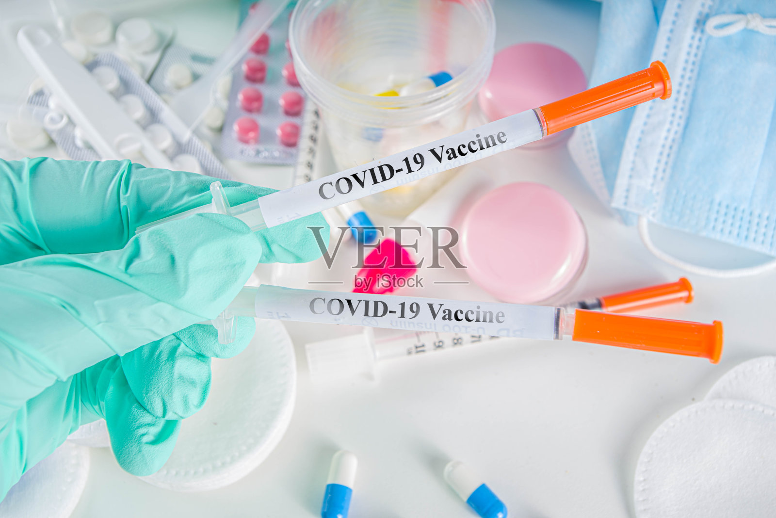 COVID-19疫苗概念照片摄影图片