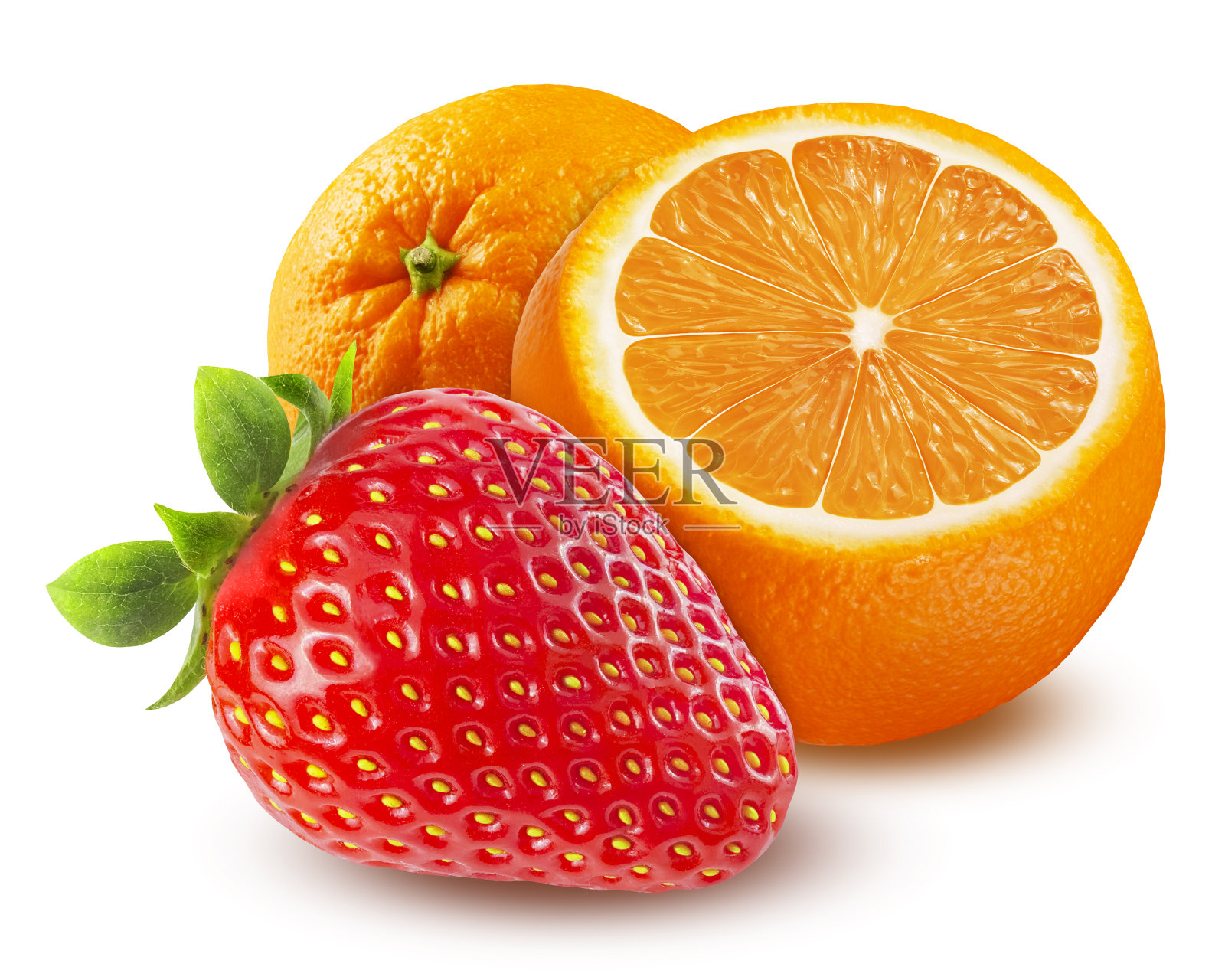 鲜草莓与橙子果实孤立在白色背景照片摄影图片