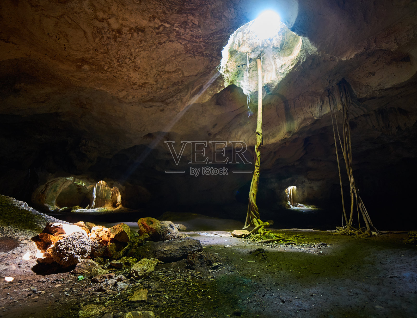 古巴的洞穴照片摄影图片