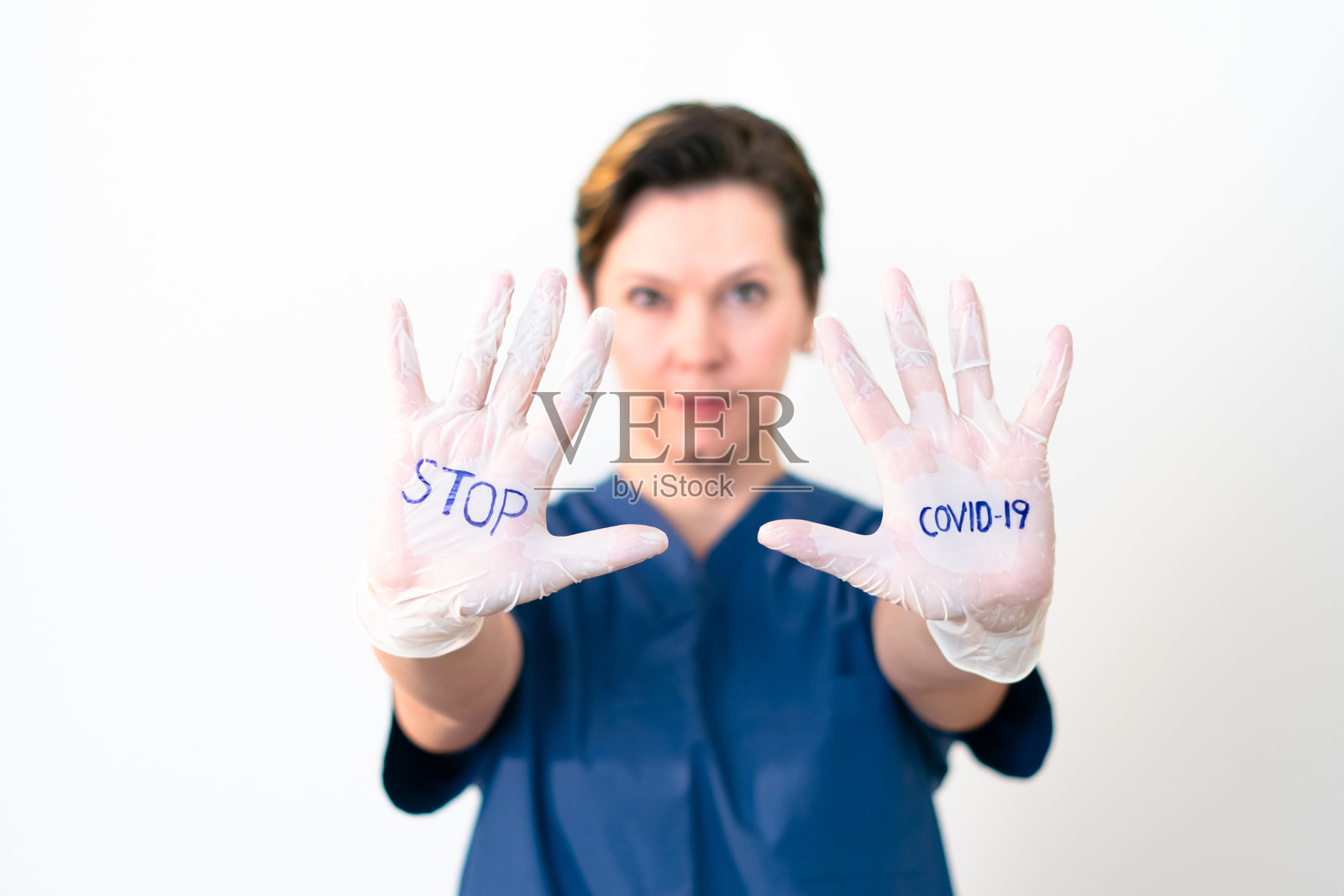 停止新冠疫情！照片摄影图片