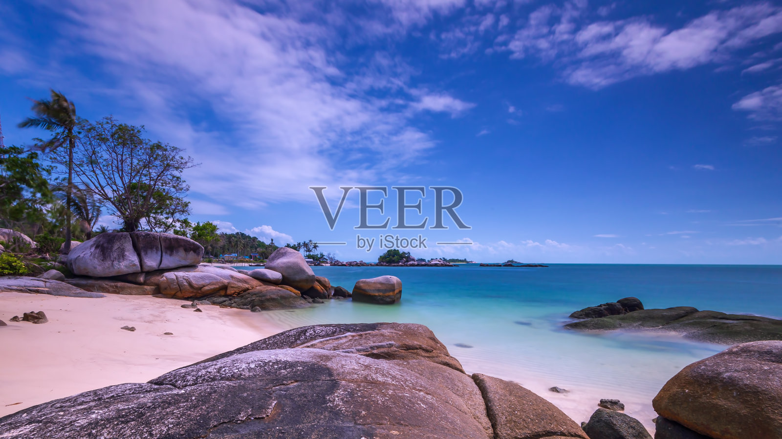 在Berhala岛kepulauan Riau的全景海滩和岩层照片照片摄影图片