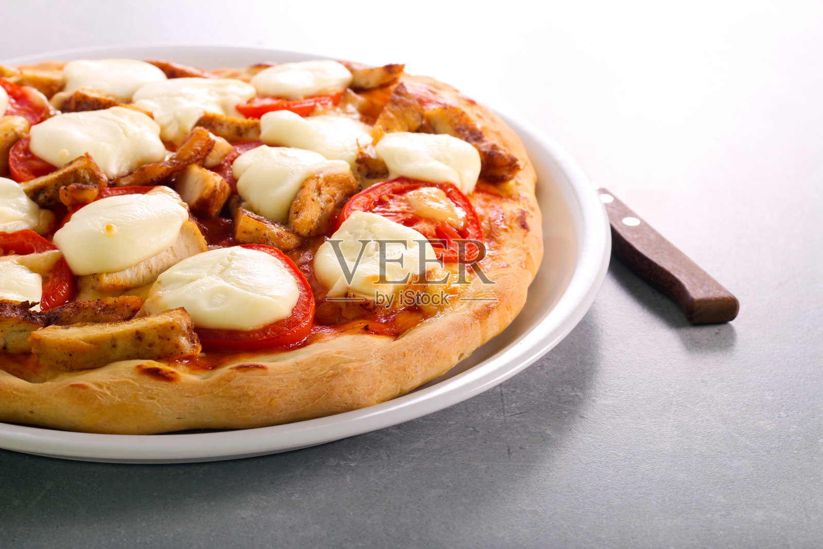 自制的新鲜马苏里拉奶酪照片摄影图片