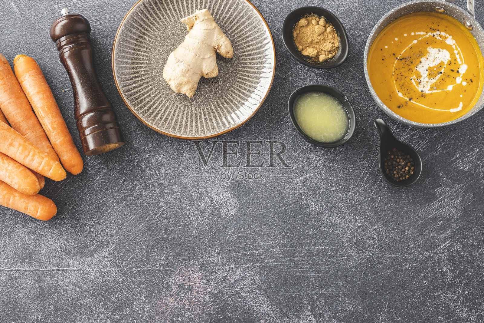 胡萝卜南瓜姜汤照片摄影图片