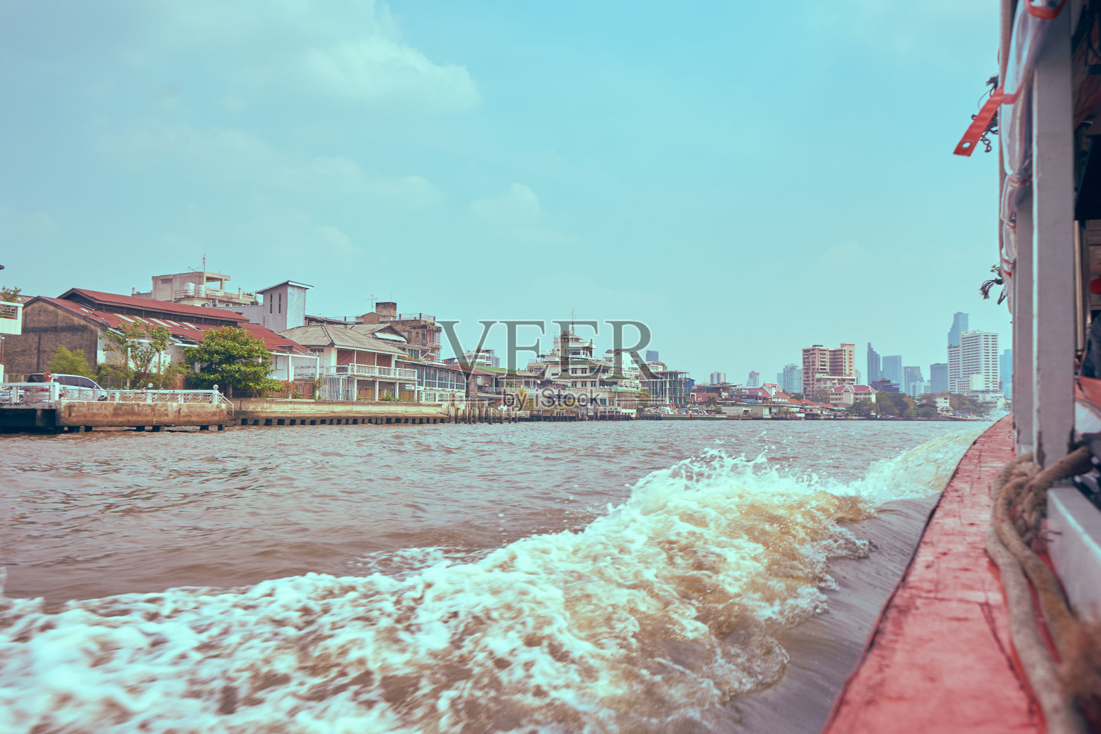 从河到泰国曼谷的景色照片摄影图片