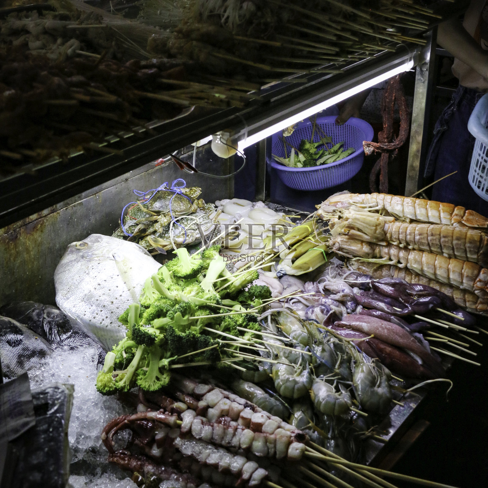 新鲜海鲜及蔬菜照片摄影图片